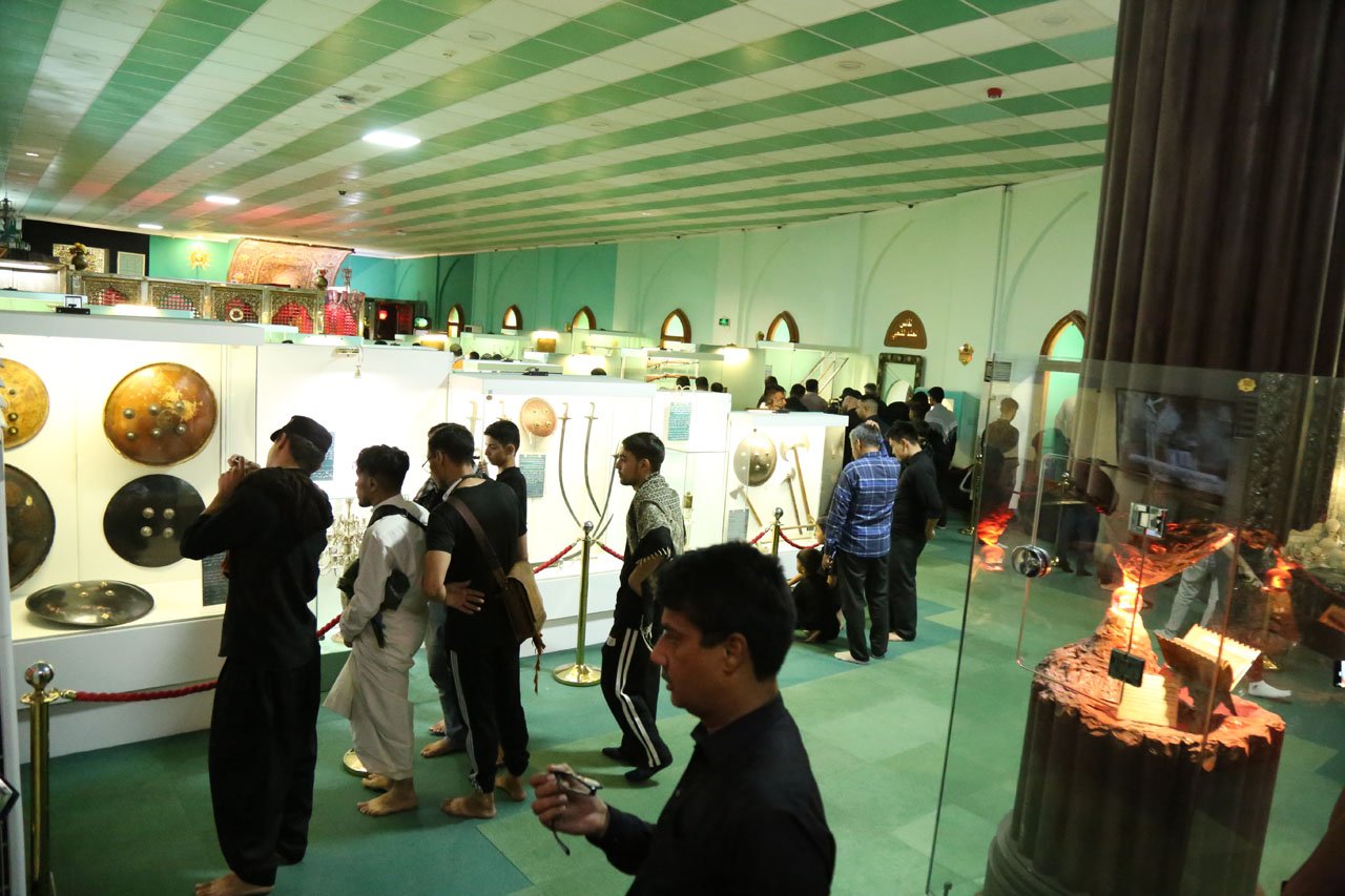 من أروقة المتحف