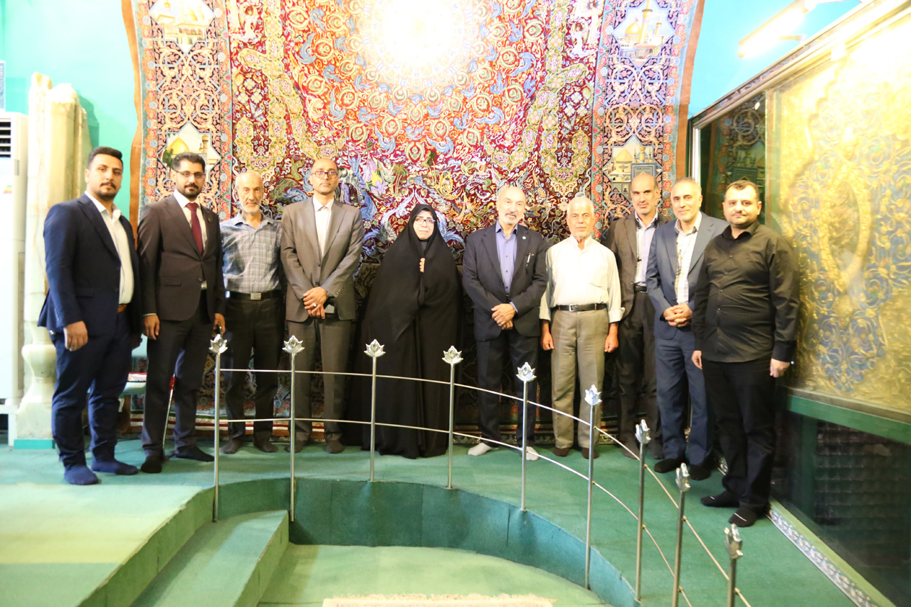 رئيس جامعة طهران يحل ضيفا على متحف العتبة الحسينية المقدسة