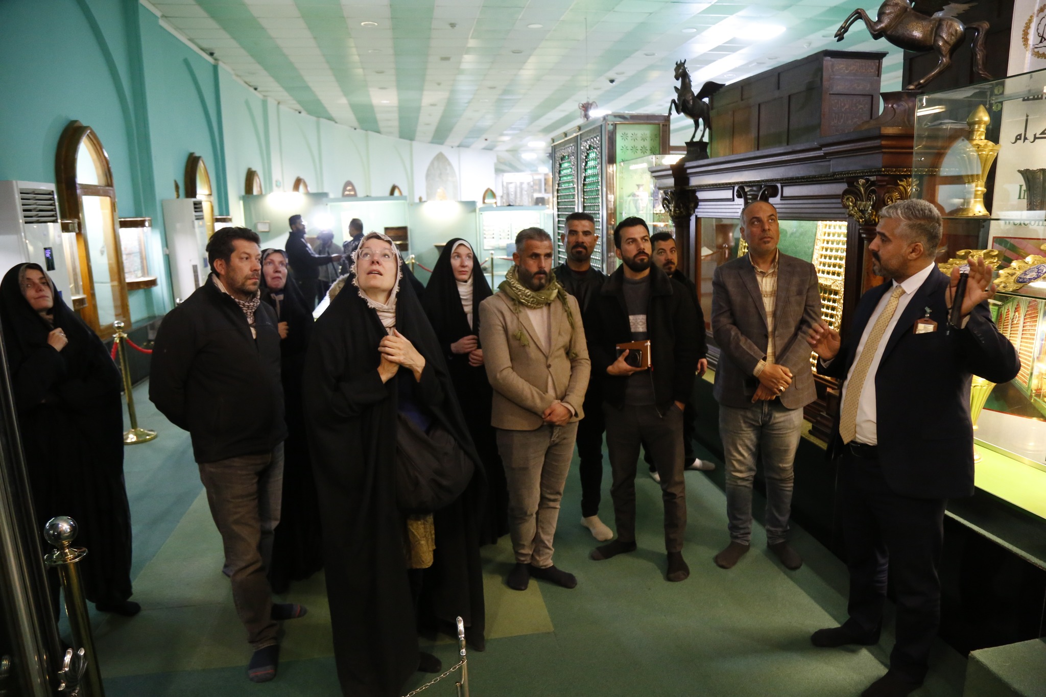 جامعة نيويورك في متحف العتبة الحسينية المقدسة...